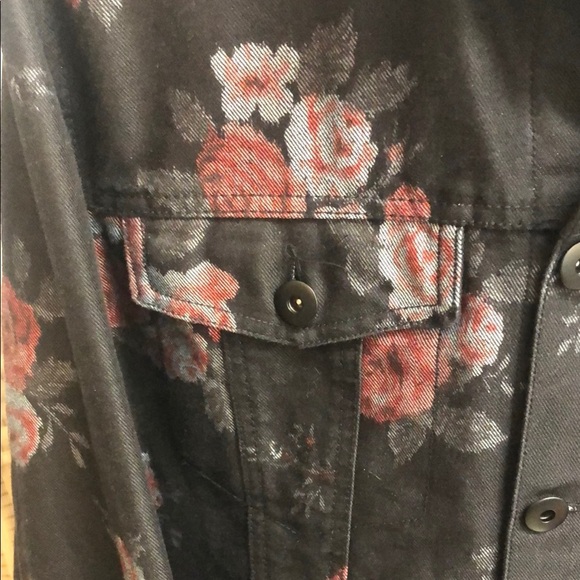 Fashion Nova Black and Red Lightweight Floral Trucker Jacket - Picture 4 of 5